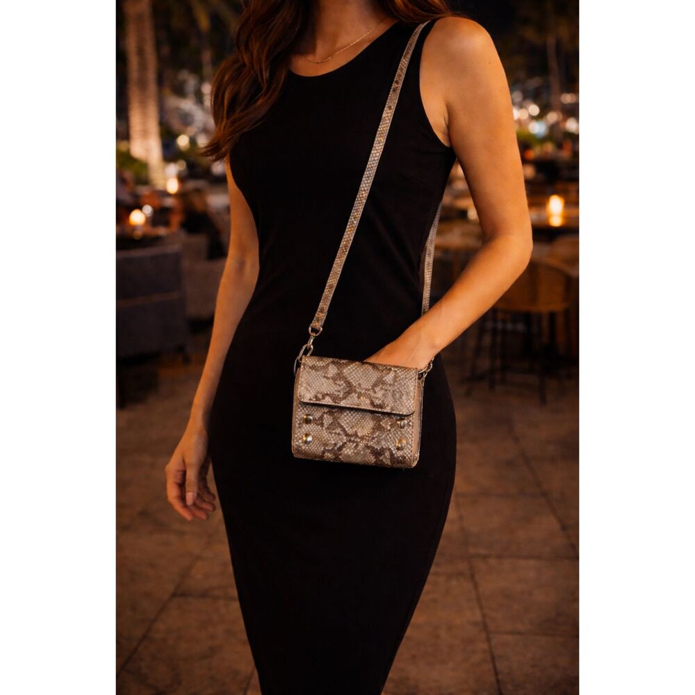 Hammitt Lucas Metallic Snakeskin Wallet Crossbody Clutch Silver - Picture 15 of 16